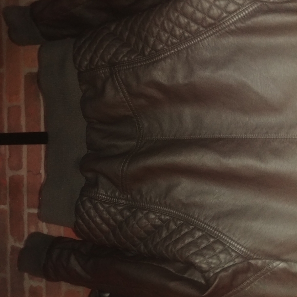 Faux leather Brown moto jacket with plush material inside - Picture 7 of 9